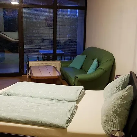 Strohm Im Lieth Cafe Pensjonat