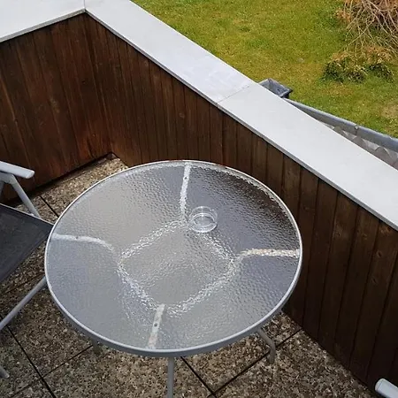 Pensjonat Strohm Im Lieth Cafe