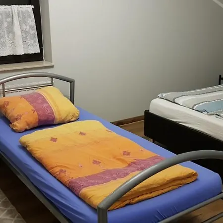 Strohm Im Lieth Cafe 3* باد فولنغبوستل