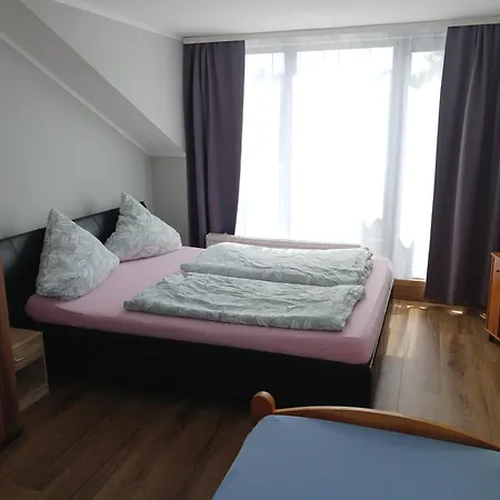 Strohm Im Lieth Cafe Gasthuis 3*
